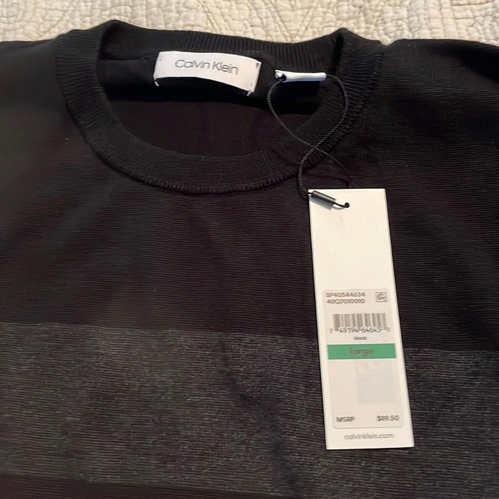 Calvin Klein light sweater new with tags size L